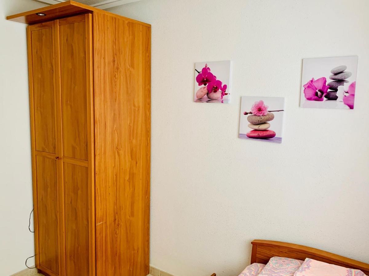 Apartamento Felix De La Fuente Torrevieja Exteriér fotografie
