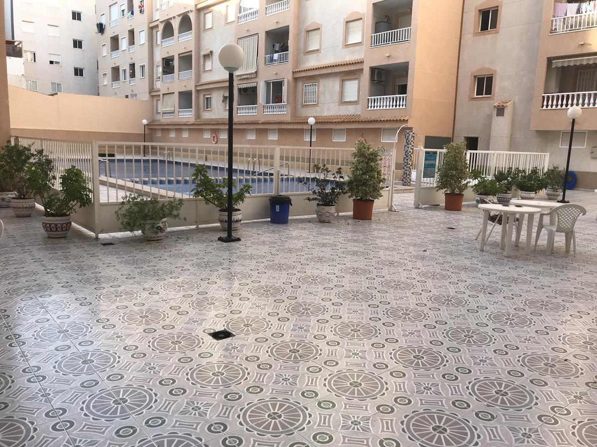 Apartamento Felix De La Fuente Torrevieja Exteriér fotografie
