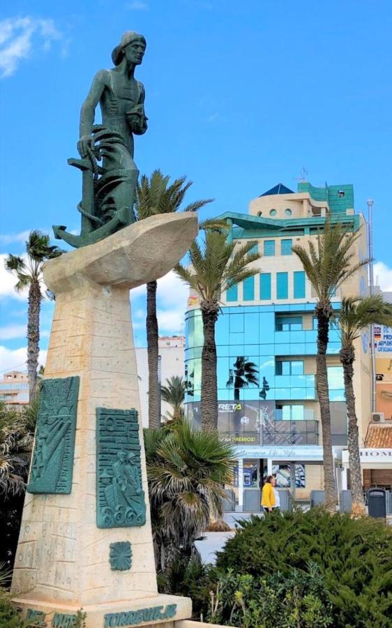 Apartamento Felix De La Fuente Torrevieja Exteriér fotografie